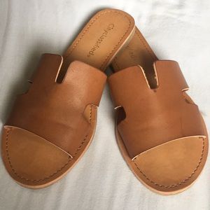 slides, super trendy and cute, size 8